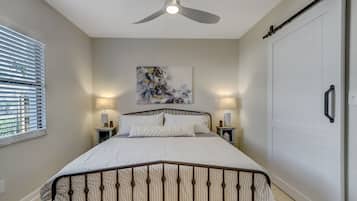 1 Schlafzimmer, Bügeleisen/Bügelbrett, kostenloses WLAN, Bettwäsche