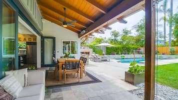 House, 4 Bedrooms | Terrace/patio