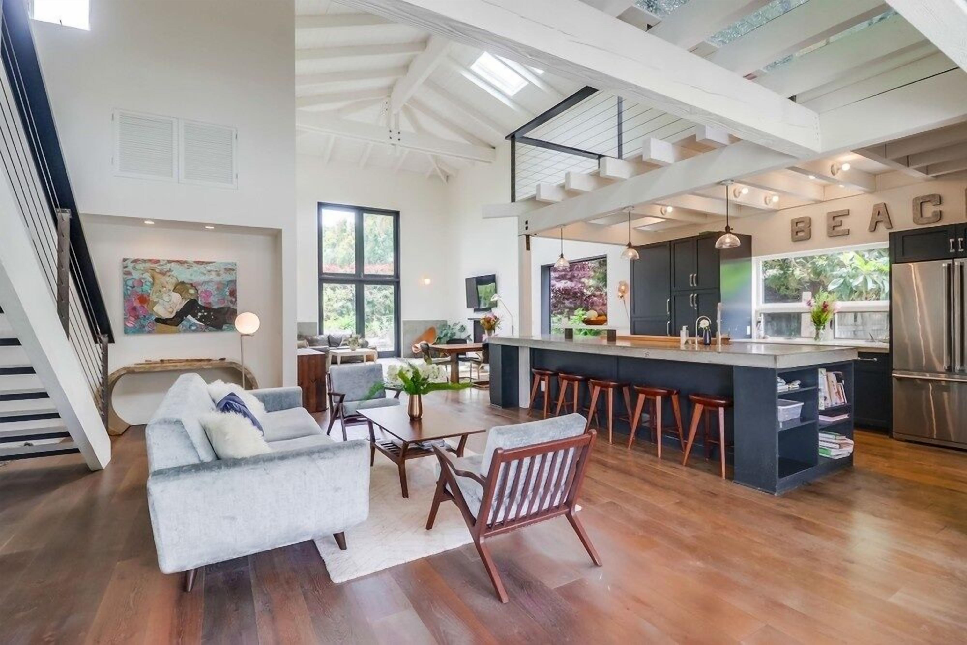 独立别墅, 4 间卧室 | 起居区 | 智能电视