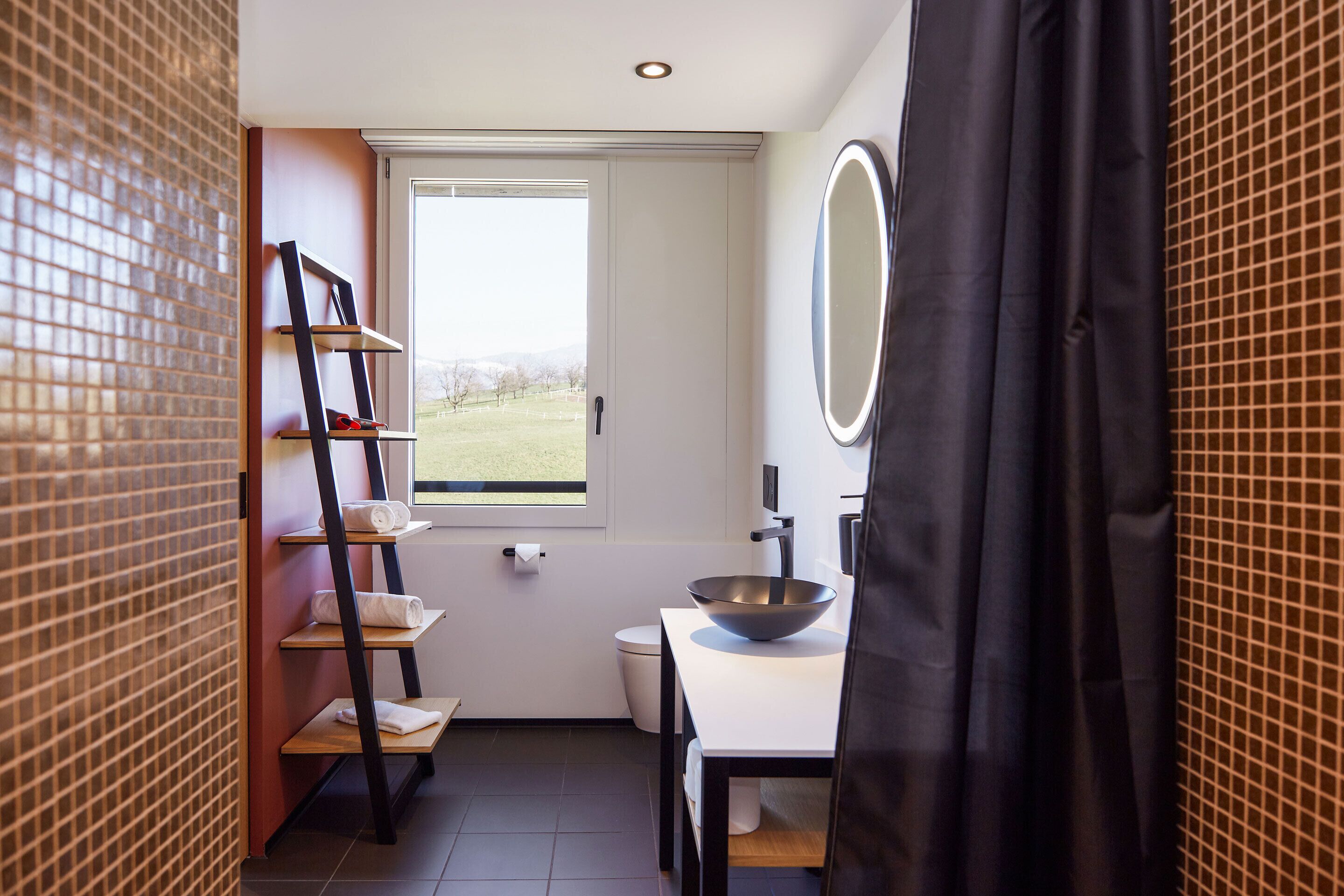 Kamar Superior, 1 Tempat Tidur Queen | Kamar mandi | Shower, perlengkapan kamar mandi ramah lingkungan,  dan pengering rambut