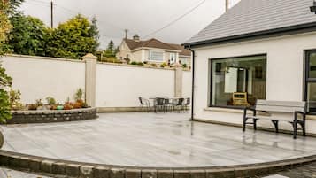 Cottage | Balcony