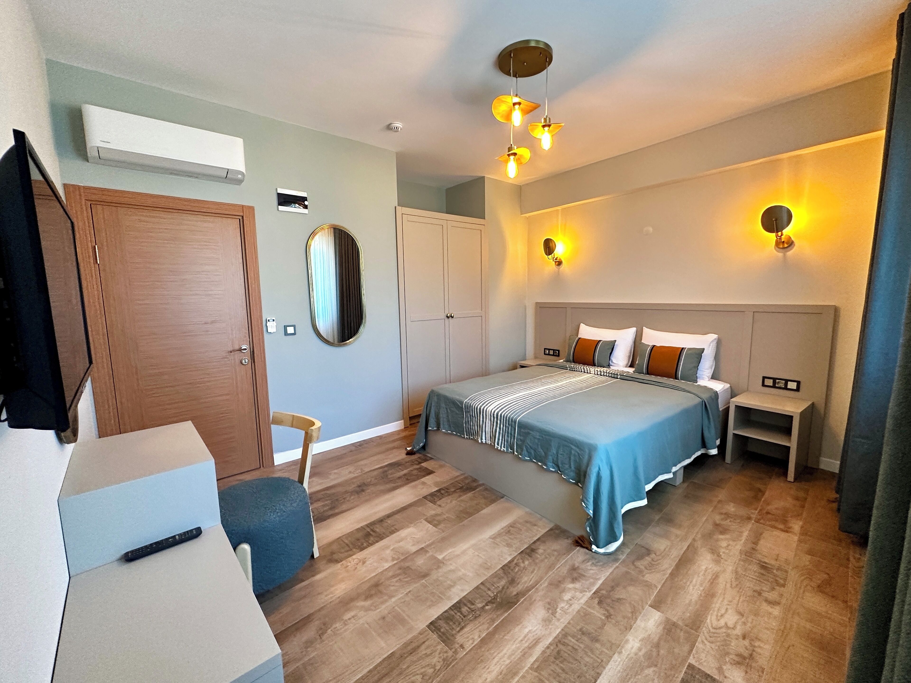 Standard Room, Garden View | In-room safe, free WiFi, bed sheets