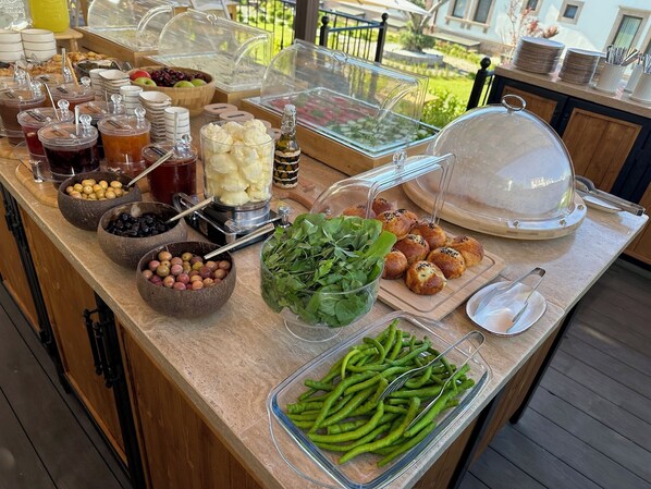 Petit déjeuner buffet