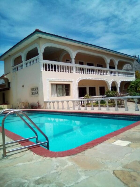 Fachada del alojamiento