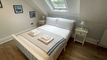 3 soverom, strykejern/-brett, wi-fi (inkludert) og sengetøy