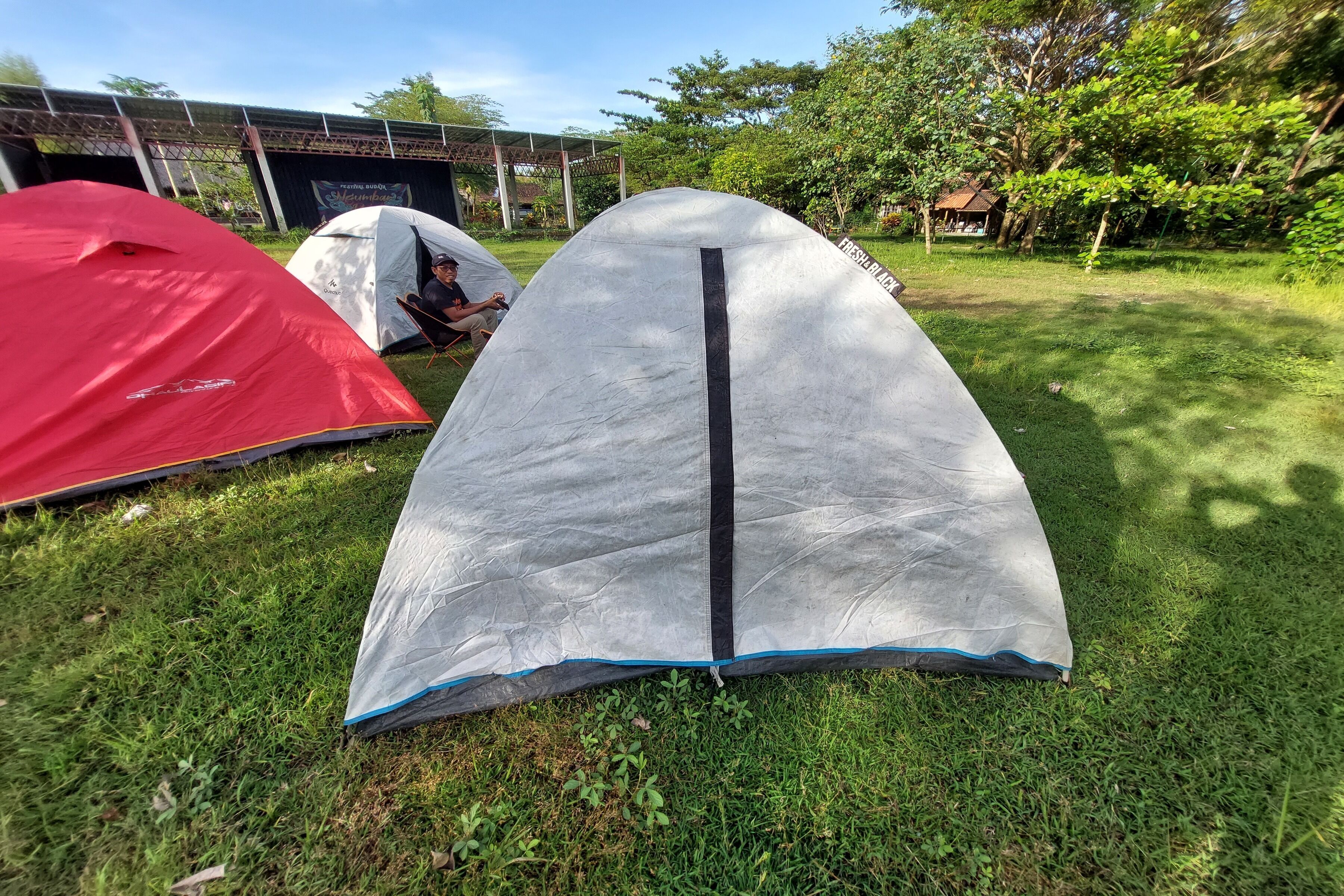 Tenda Deluks | Seprai linen