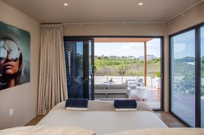 3 bedrooms, soundproofing, iron/ironing board, free WiFi