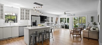 Lake Norman Waterfront Cottage with Private Dock