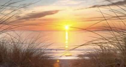 â2 Impulsiveâ Luxury Condo Steps from the beach in the Beach Club at Whalehead