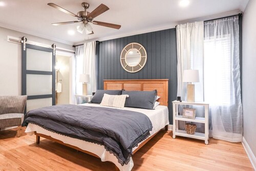 ⛵️Coastal Retreat at Tech Terrace 3/2 Remodeled 2 Kings