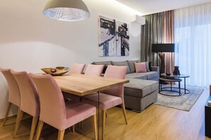 Dining - Acropolis Panoramic View Deluxe Apartment | 3 Falirou str  11742 Athens, Acropolis View Deluxe Penth (Athens)
