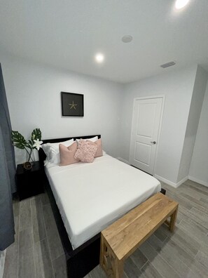 2 Schlafzimmer, Bügeleisen/Bügelbrett, kostenloses WLAN, Bettwäsche