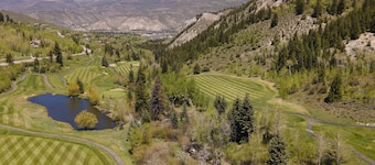 Walk to slopes! Beaver Creek Village Condo in the heart of the Village.