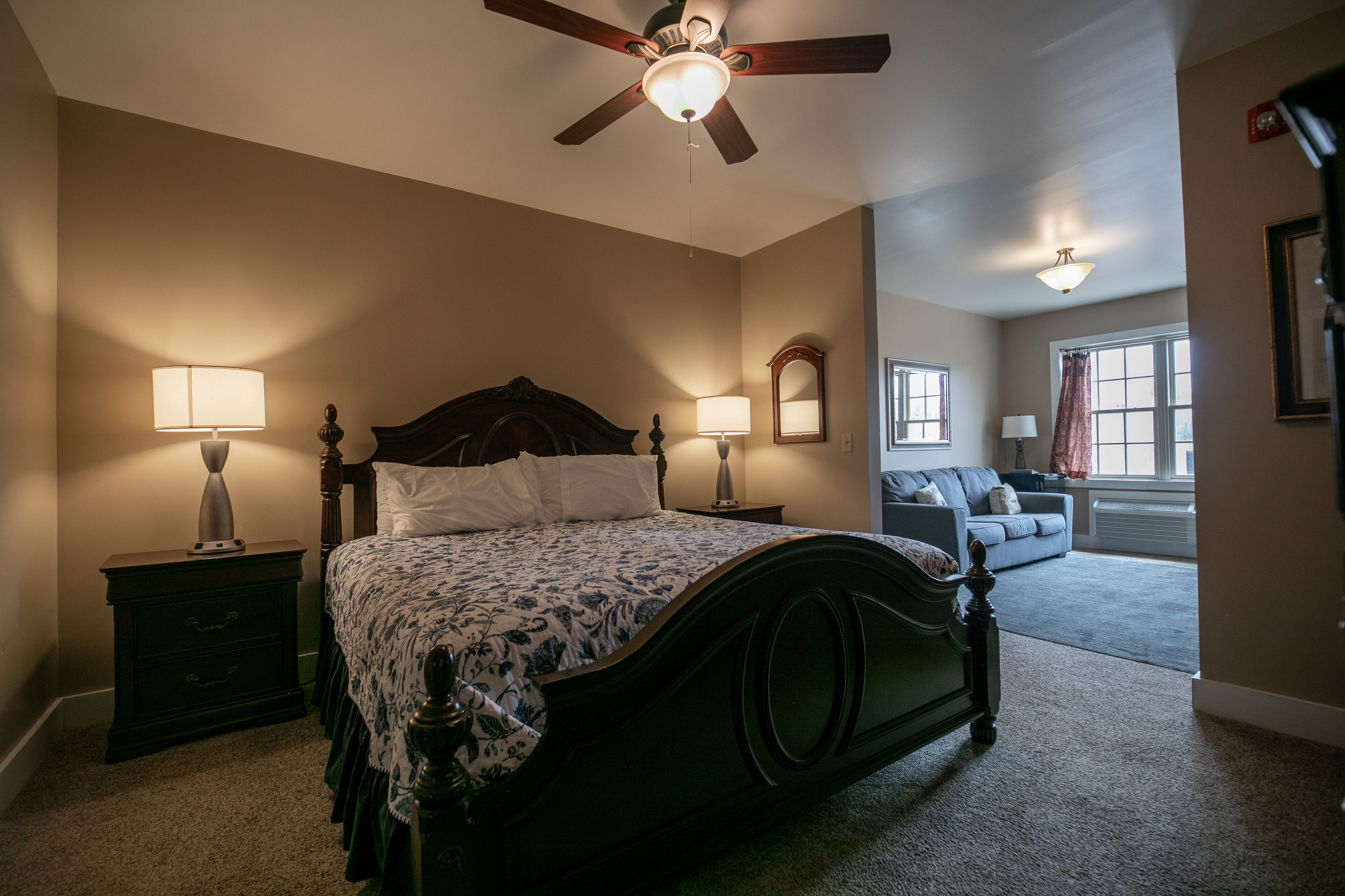 Wi-Fi gratuit, draps fournis