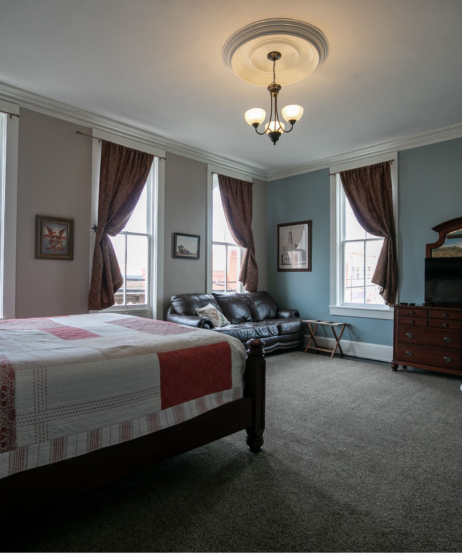 Grand Room (Historic Building, No Elevator) | Free WiFi, bed sheets