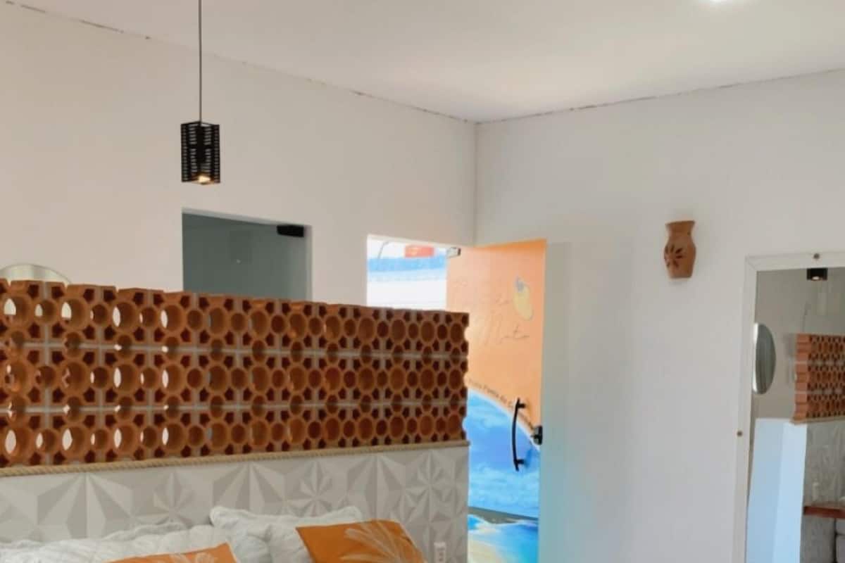 Luxury Room, 1 Bedroom | WiFi (free), bed sheets