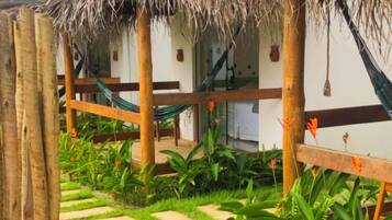 32-inch Smart TV with digital channels, TV