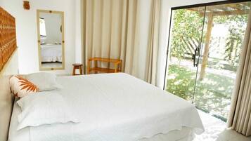 Luxury Room | Free WiFi, bed sheets