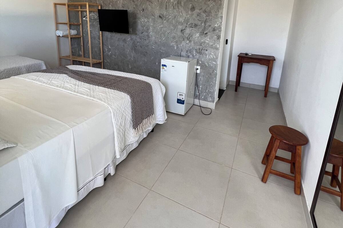 Family Room | 1 bedroom, free WiFi, bed sheets