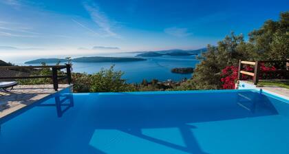 Villa Pasithea - breathtaking seaviews, infinity pool, privacy, close to beach