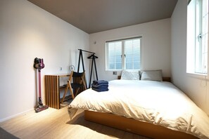 2 bedrooms
