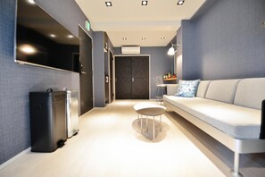 Room - Real Life Meguro River Stylish 2BR 6pax Shibuya (Tokyo)