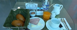 Daily continental breakfast for a fee