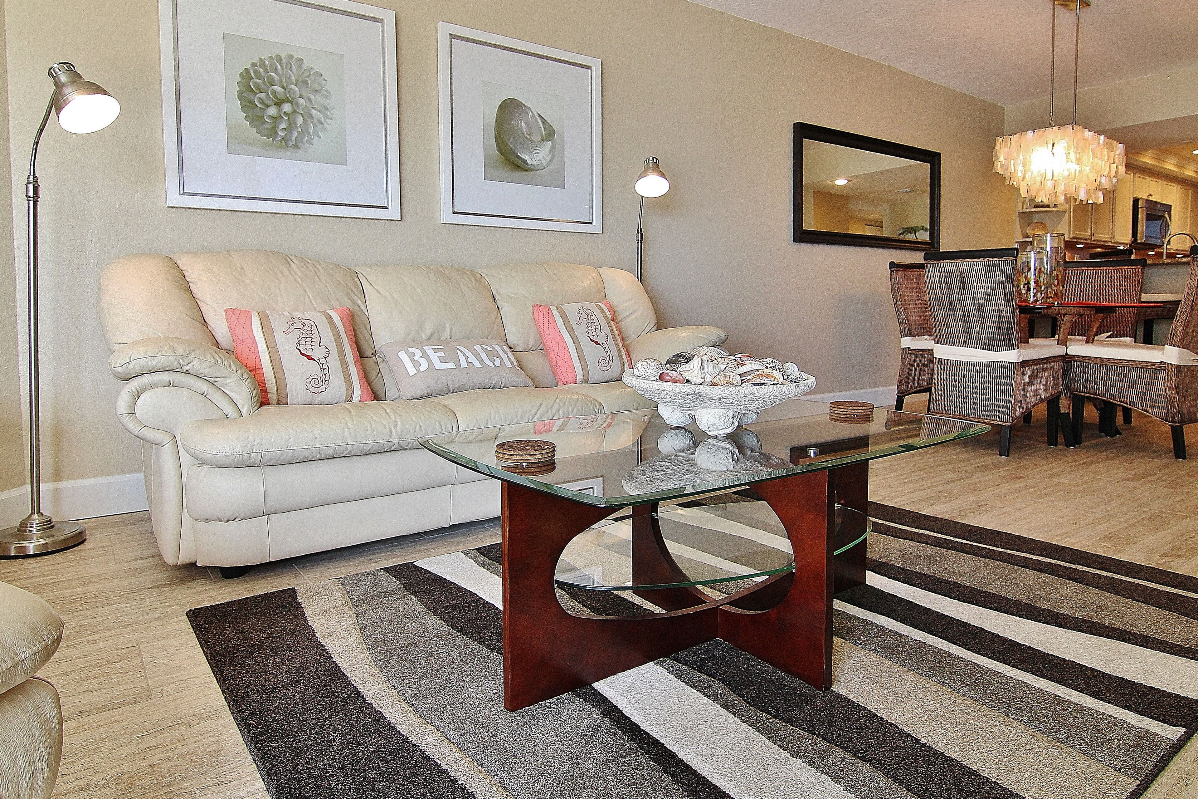 Stunning Gulf-front condo with designer touches - pool, central AC, full kitchen