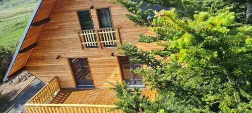 Grand Chalet 4* Balnéo Zen Altitud avec Sauna au coeur de la station