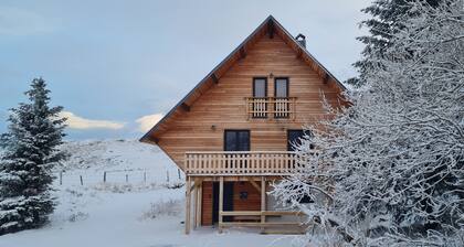 Large 4* Balneo Zen Altitud Chalet with Sauna 300 meters from the ski slopes