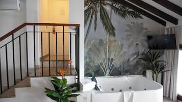 Minibar, in-room safe, desk, blackout curtains