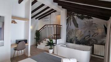 Minibar, in-room safe, desk, blackout curtains