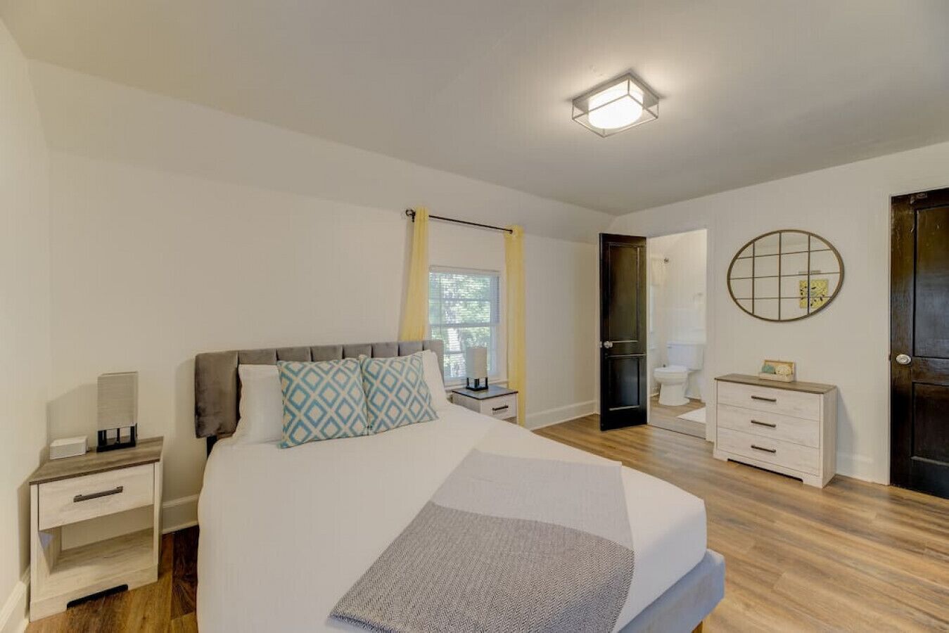 1 bedroom, desk, iron/ironing board, travel crib