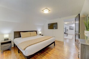 2 Schlafzimmer, Schreibtisch, Reisekinderbett, WLAN