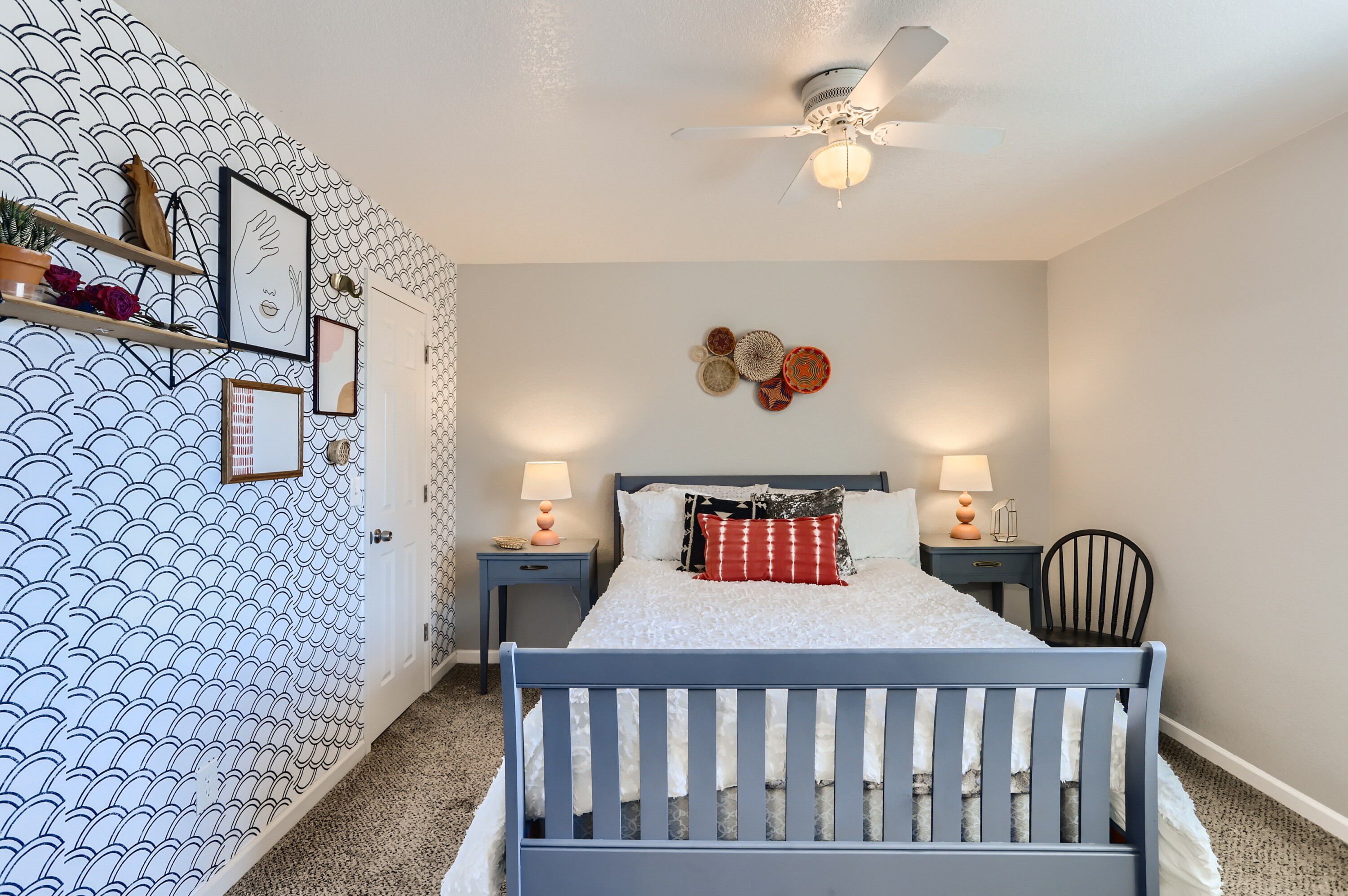 The Aurora House | Close to Airport | Pet friendly!