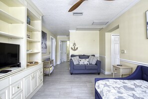 3 chambres, bureau, fer et planche à repasser, Wi-Fi gratuit