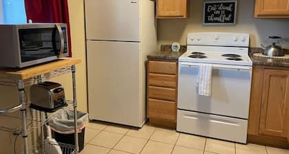 2 BD delight in North Laramie