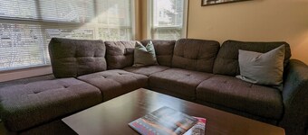 Cozy 1BR Walk to Gondola, Sleep 4, Free Parking