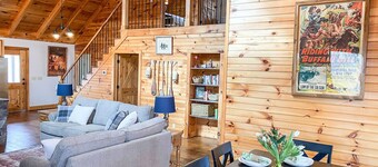 Ridgeline Cabin at Center Hill Lake