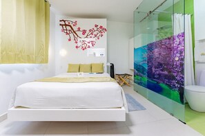 アイロン / アイロン台、WiFi、ベッドシーツ