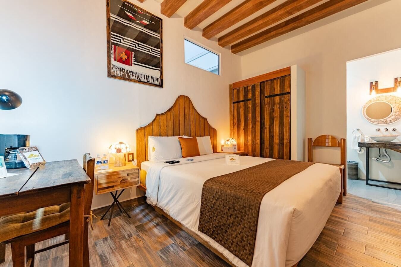 Tabla de planchar con plancha y wifi 