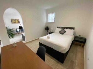 Een strijkplank/strijkijzer, wifi