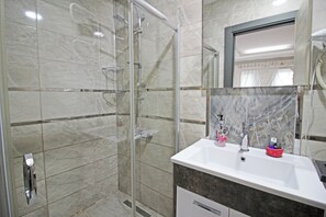 Bathroom - Seher Hanim Konagi (Bozcaada)