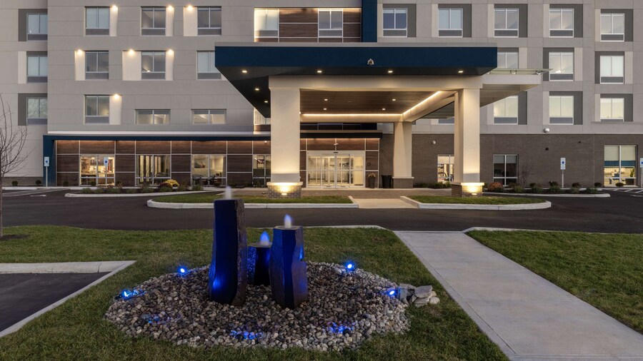 Hampton Inn & Suites Cincinnati West