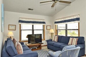 Televisión y reproductor de DVD 