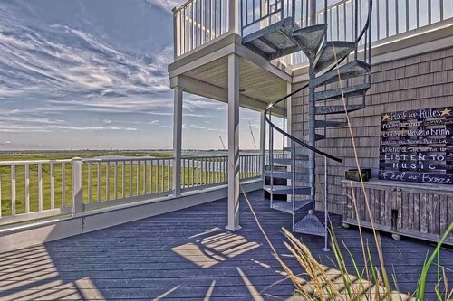 "Bay Dream" Avalon - 360 Views - Hot Tub - Roof Deck - Bike To Beach