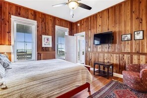 4 bedrooms, free WiFi, bed sheets