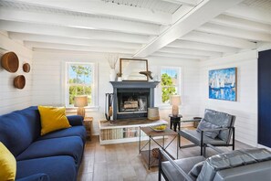 TV, fireplace, DVD player