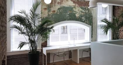 Downtown Salon - Location ✔️ Comfort ✔️ Style ✔️