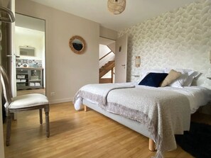 Deluxe Suite, Ensuite, Courtyard View - Le Haras D'havetot (Aurseulles)